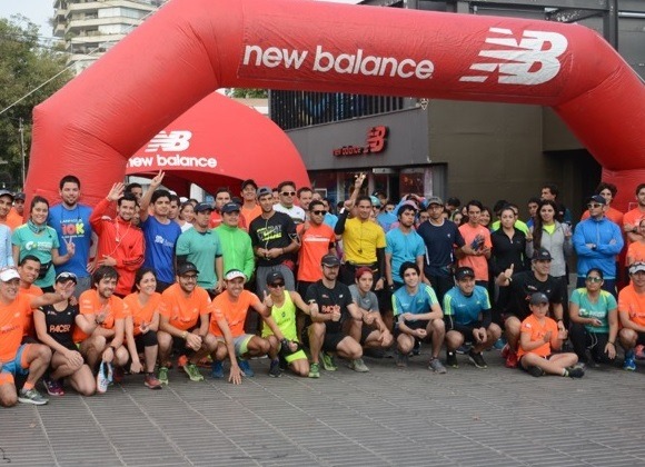 Imagen_Notica_Road_Runners_dio_el_vamos_a_los_entrenamientos_New_Balance_2017_02