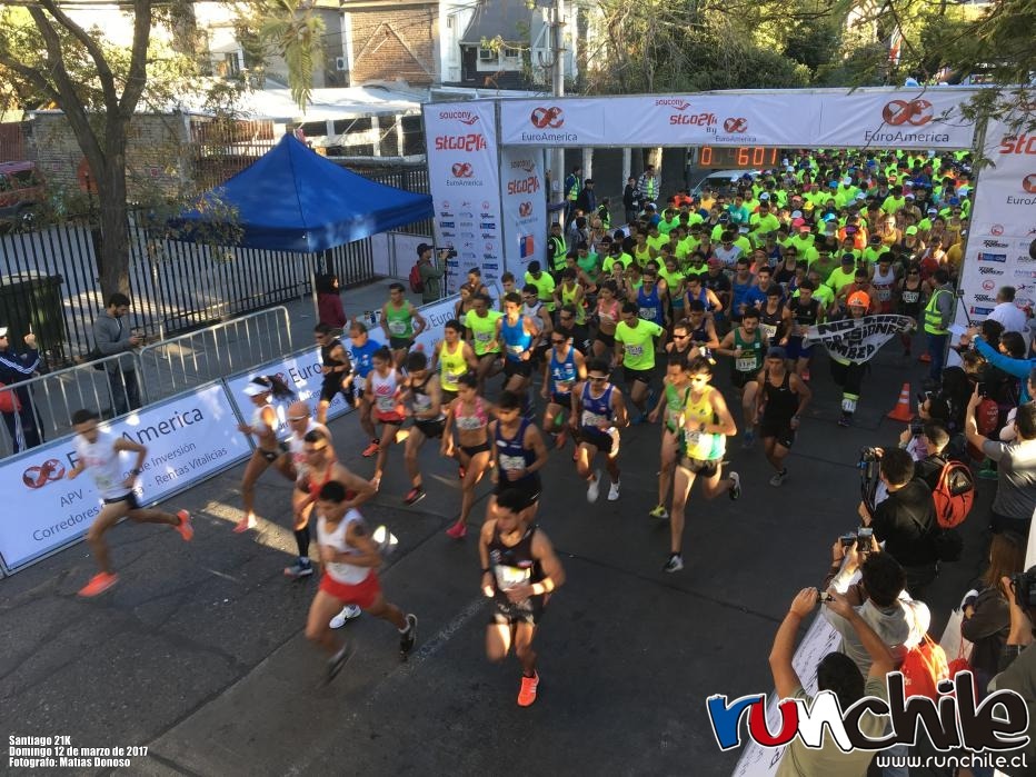 Imagen_Noticia_Santiago_21K_es_para_Patricio_Uribe_y_Clara_Morales_01