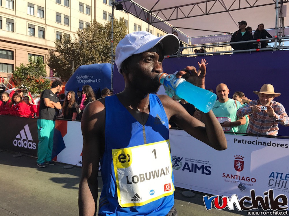 Imagen_Noticia_Entel_Maraton_de_Santiago_se_lleno_de_Records_05
